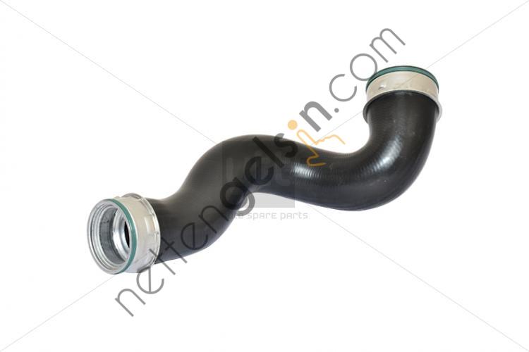 YTT Y44039 TURBOSARJ HORTUMU SOL UST W203 00>07 S203 01>07 CL203 08>11 C209 05>09  MERCEDES BİNEK TURBO HORTUMU