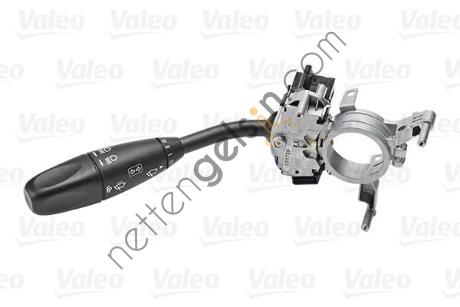 VALEO 251739 FAR VE SILECEK KOLU W203 02>07 CL203 02>08 C209 02>09 A209 03>10  MERCEDES BİNEK KUMANDA KOLU